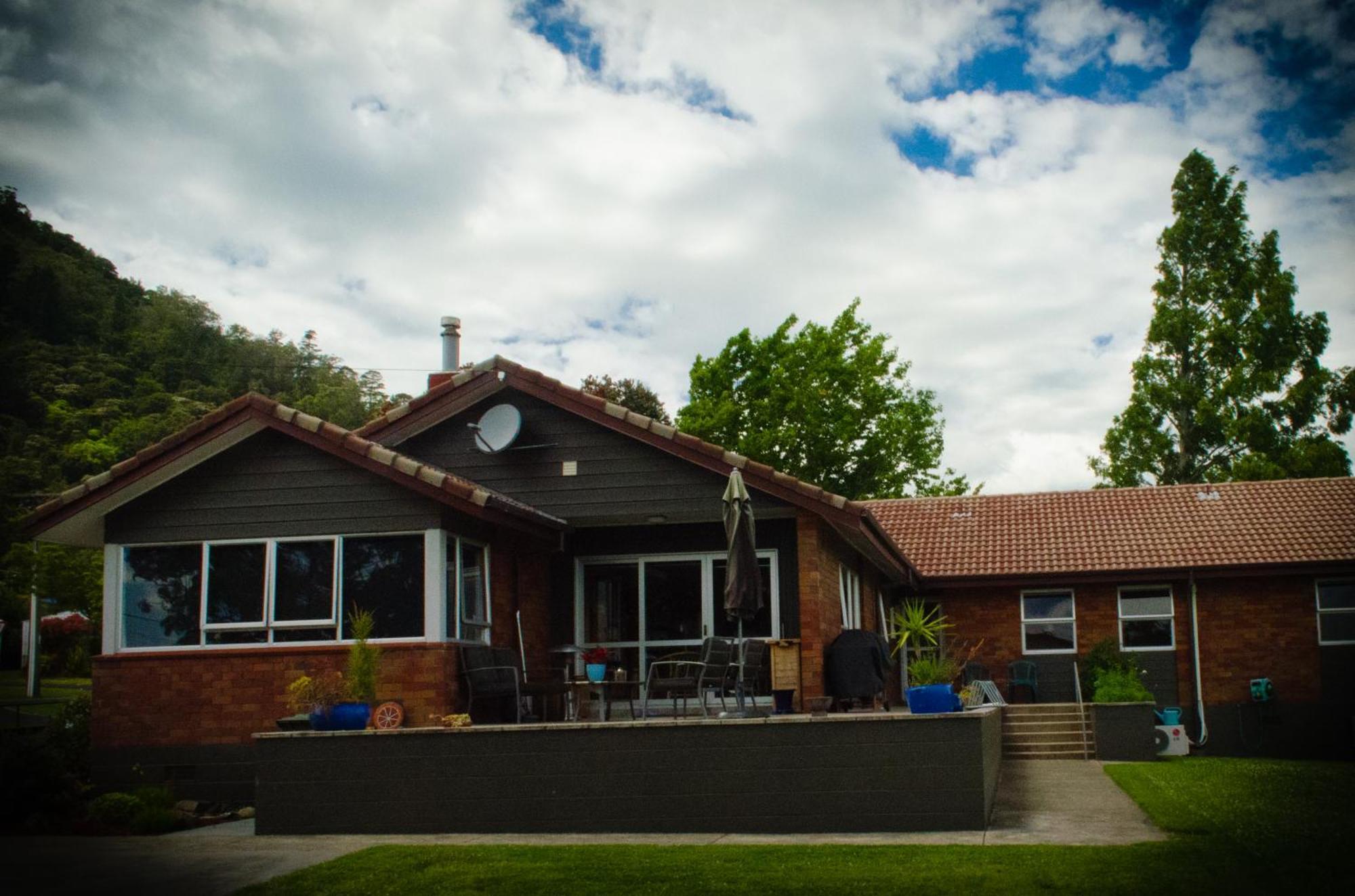 Hotel The Nunnery Te Aroha Esterno foto