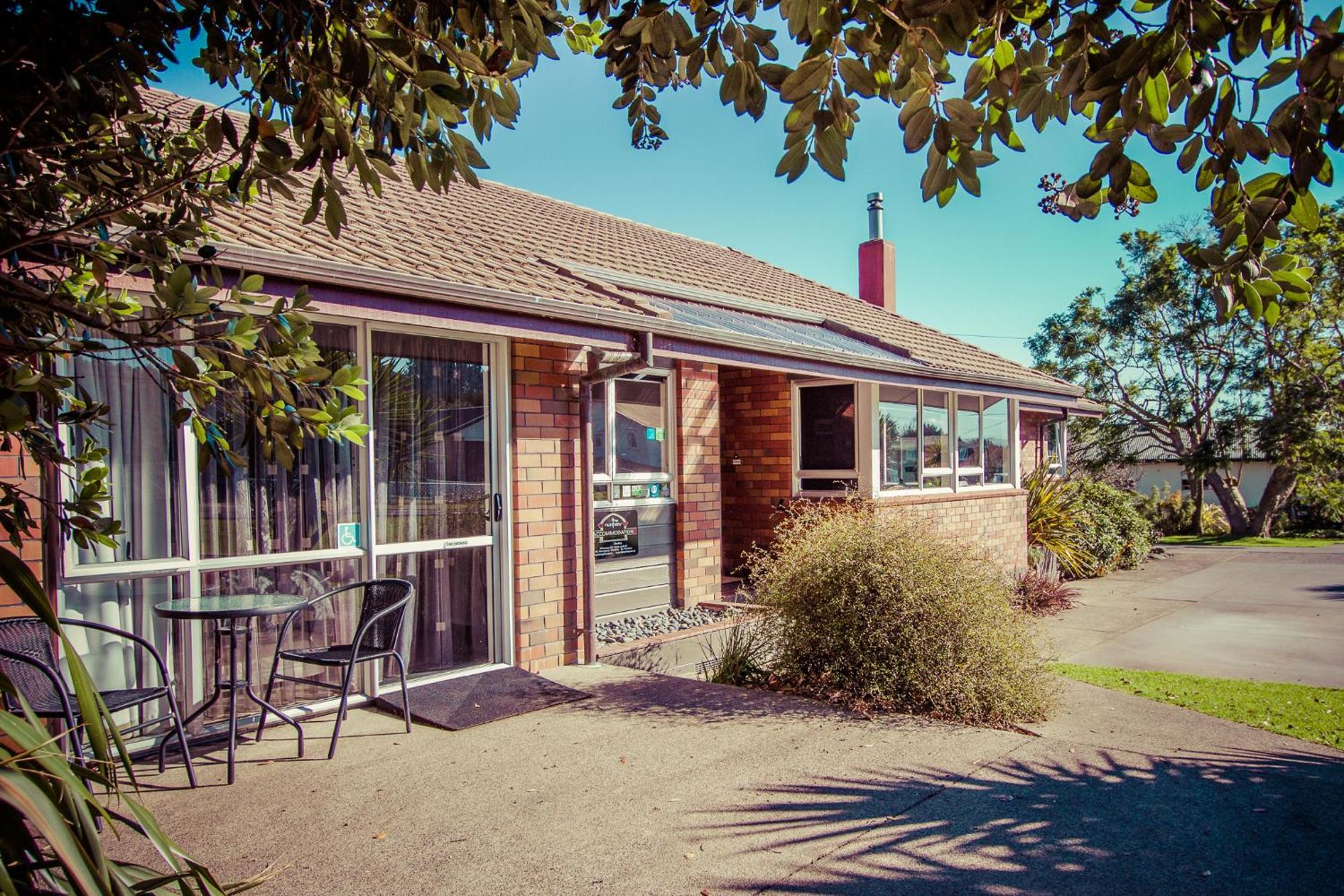 Hotel The Nunnery Te Aroha Esterno foto