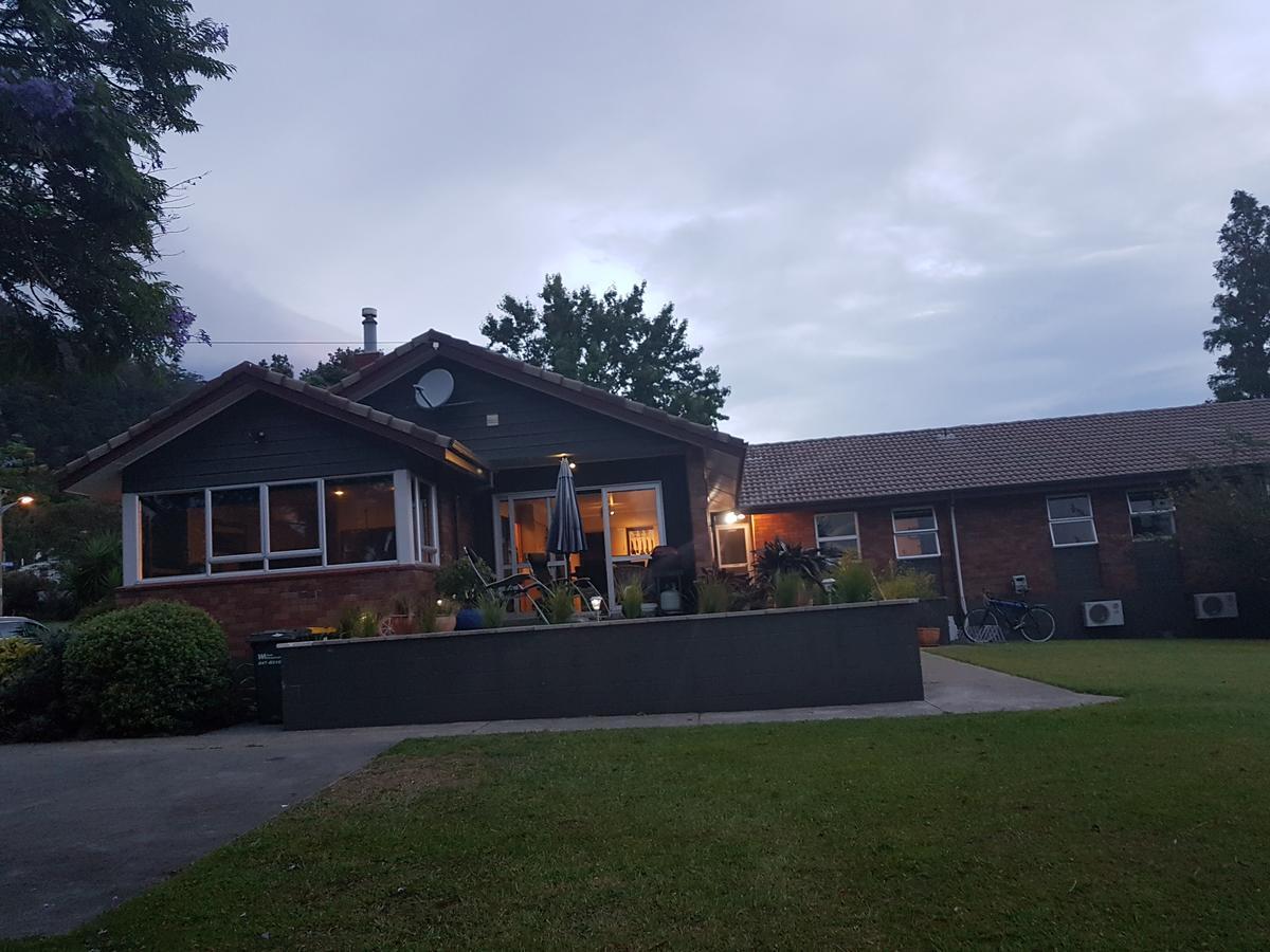 Hotel The Nunnery Te Aroha Esterno foto