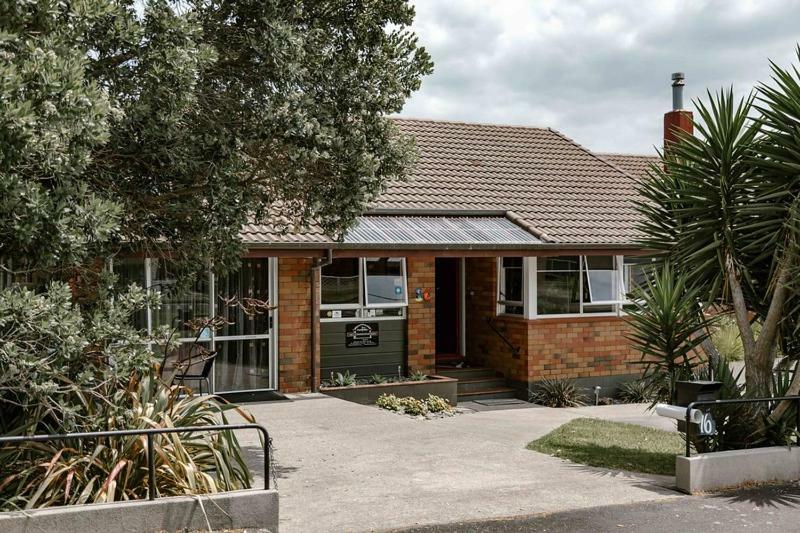 Hotel The Nunnery Te Aroha Esterno foto